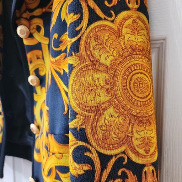 Versus Versace Ladies Baroque Bolero Sz 28/42 Stunning RARE - Picture 15 of 15